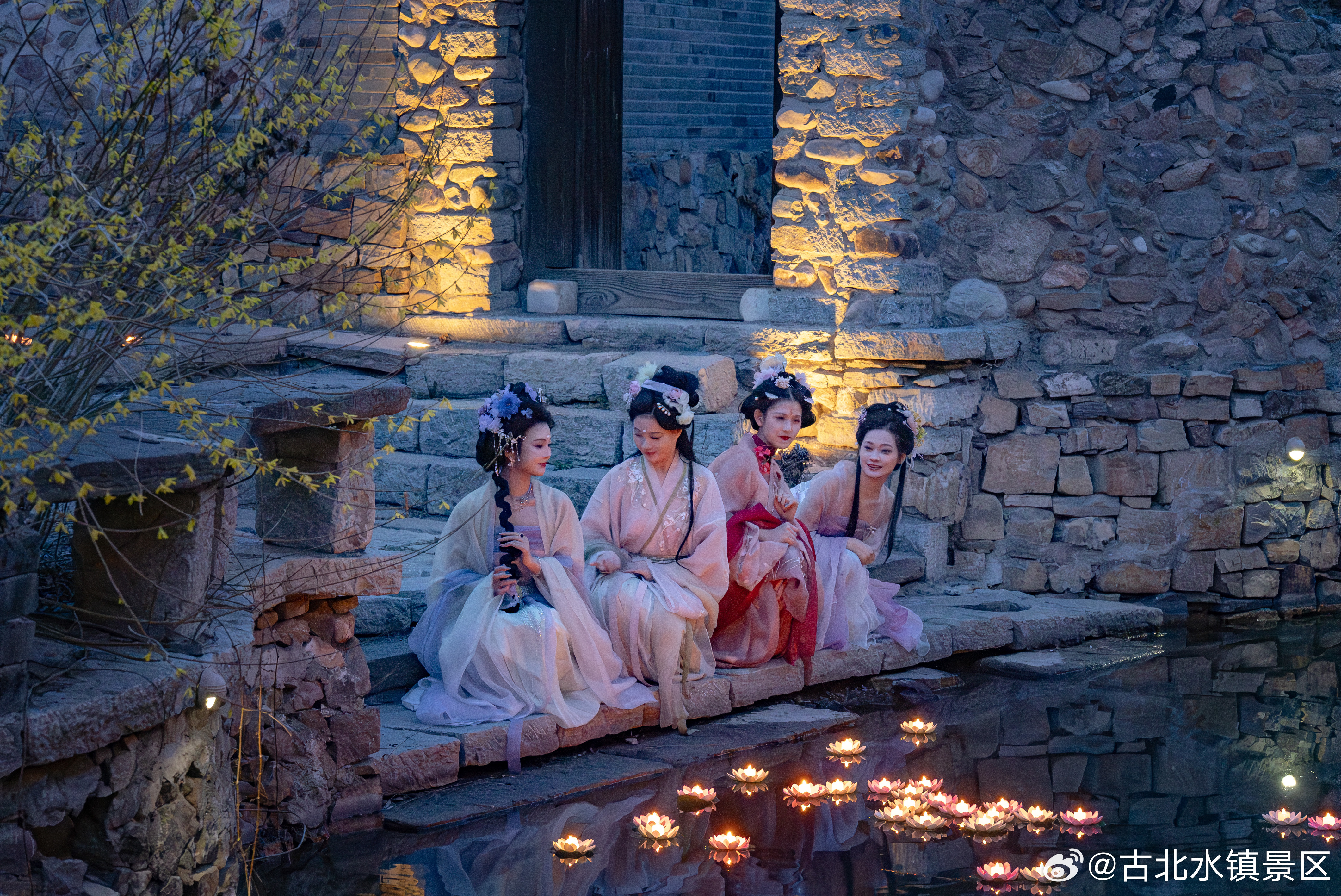 夜晚是时光的留白，让心灵得以栖息晚安，宝子们～#古北水镇# #司马台长城# #长