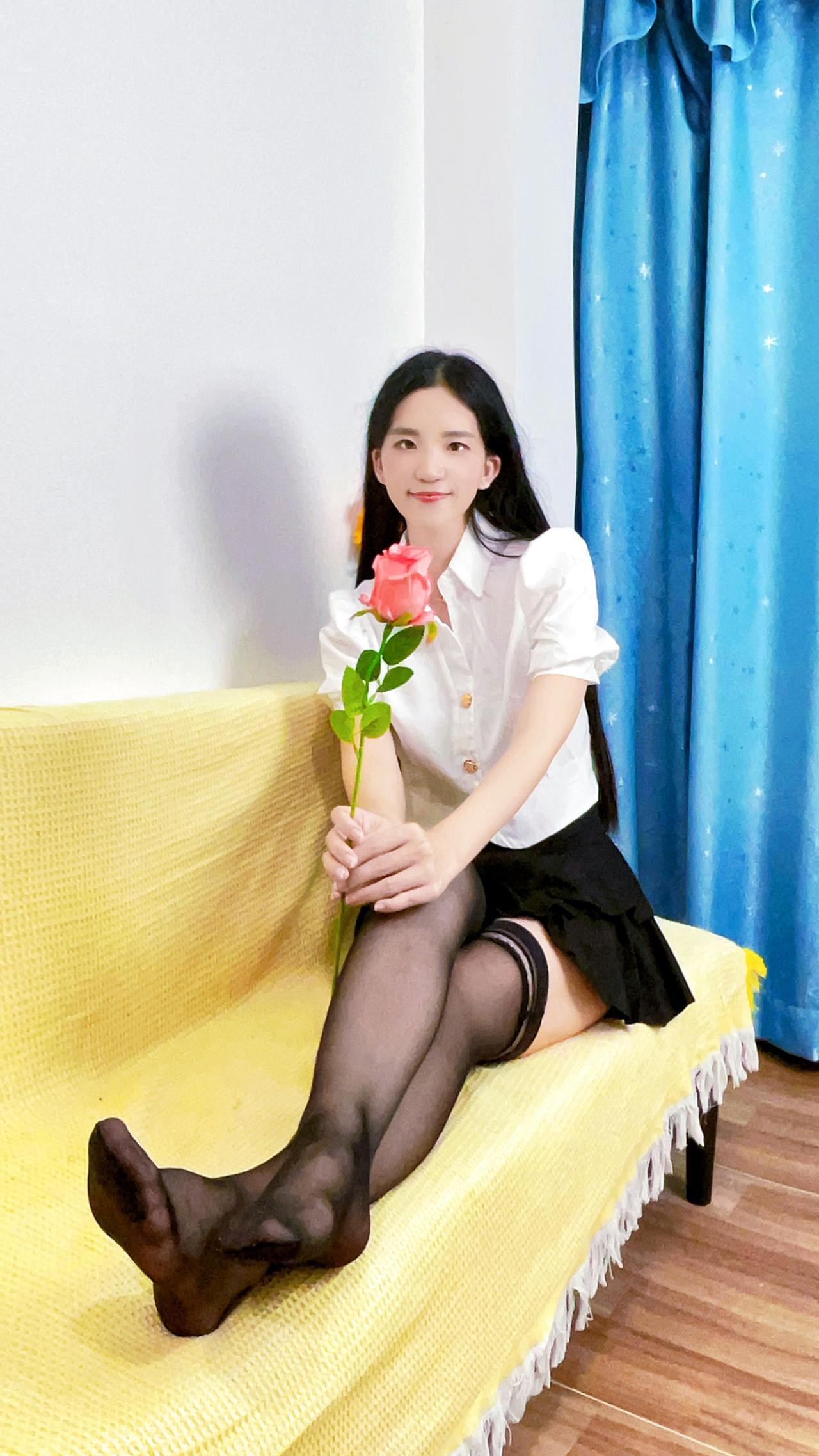 过膝袜 黑丝 长筒袜 ootd穿搭 美女