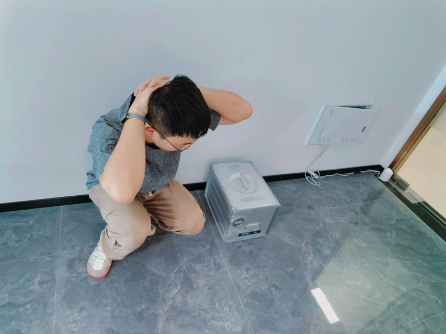 收到了 送来的航空箱，整个质量，完整性都非常好，内里还是全新的抽屉，可以确定是飞