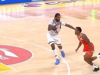 CBA山东男篮惜败广厦，外援手感低迷，小将三个三分拿到9分网页链接