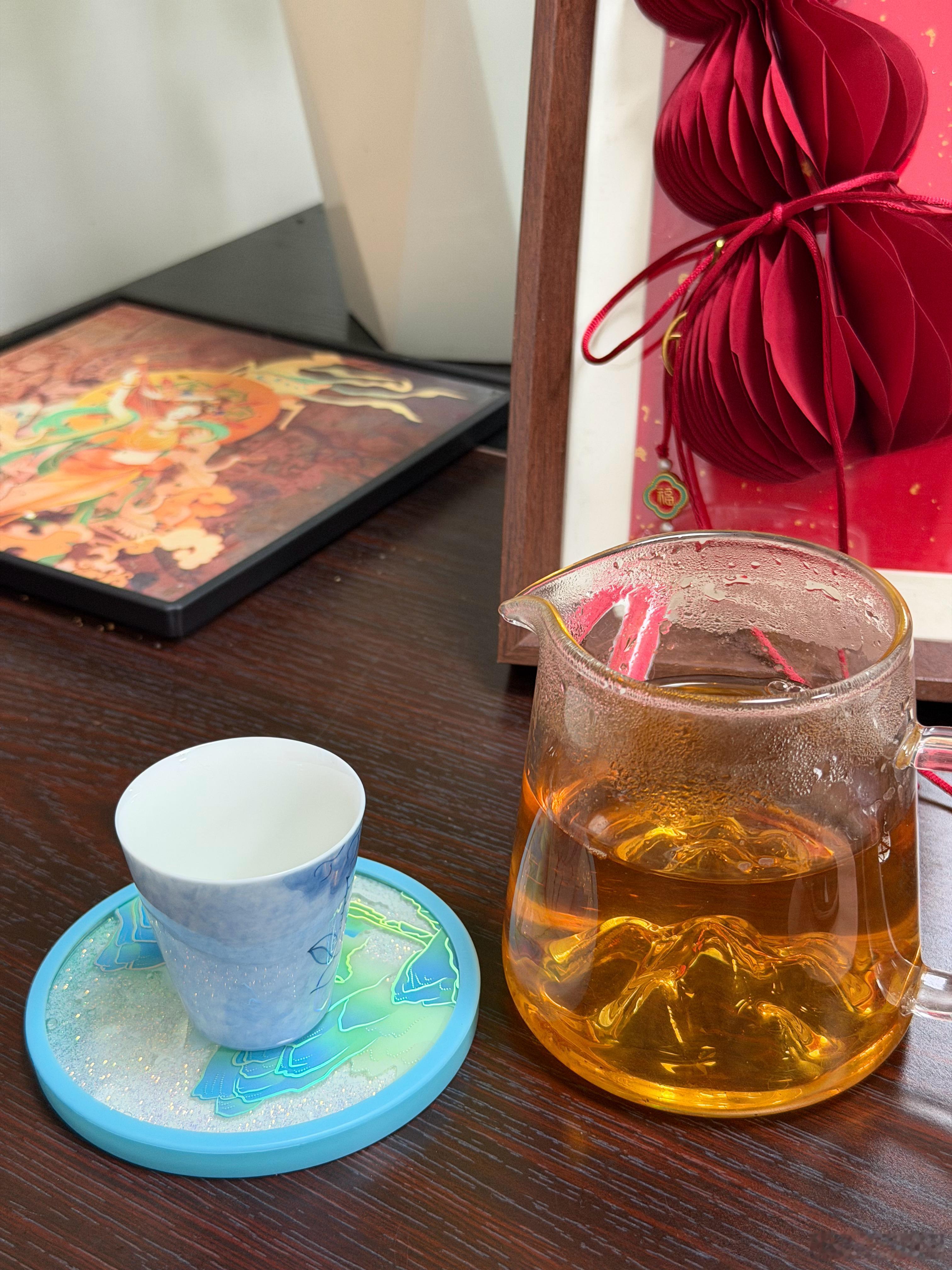 成为少数，就会孤独，因为不合群了 