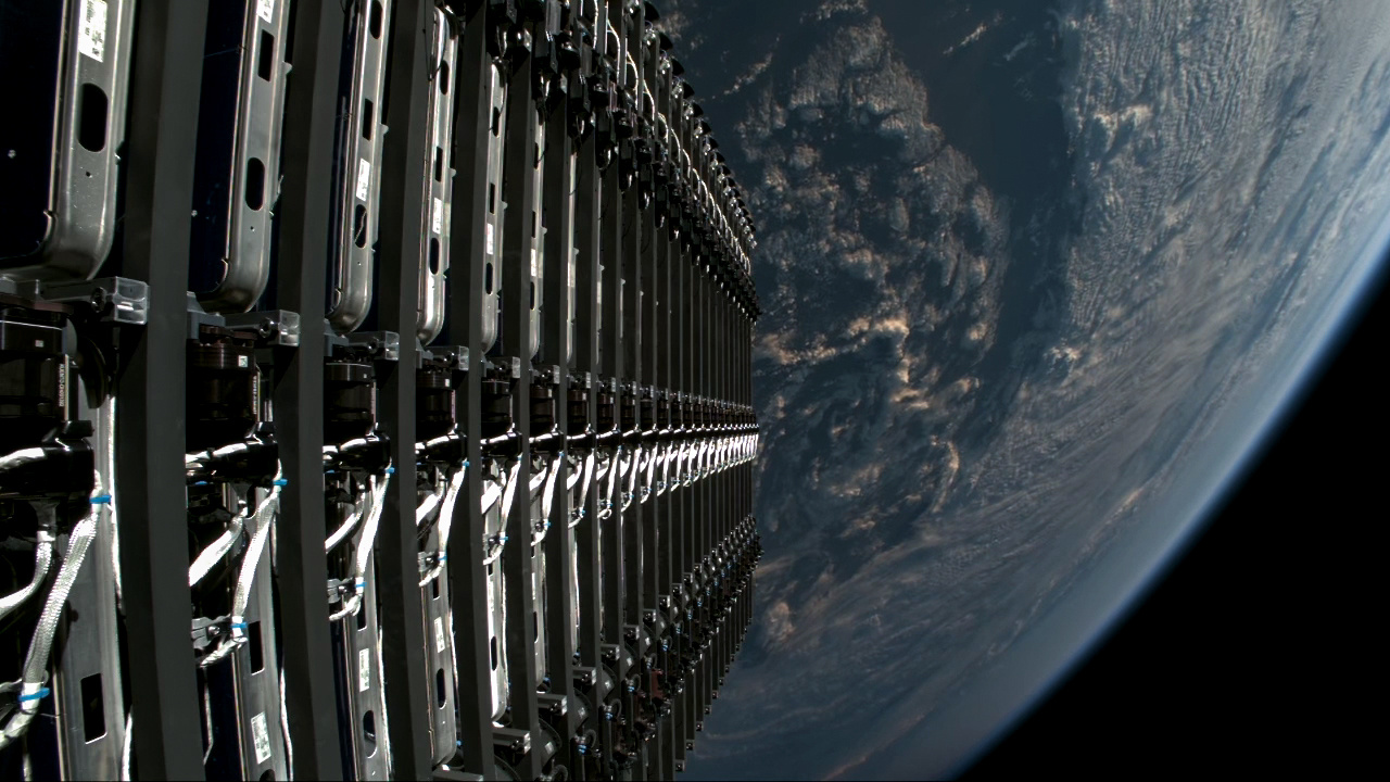 昨天22:57，SpaceX在范登堡太空军基地SLC-4E，使用Falcon 9