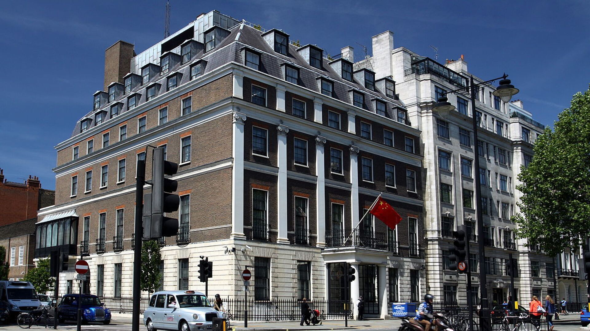 伦敦高等法院一纸判决，为中国驻英使馆新馆舍建设扫清了最后一道法律障碍。法官驳回当