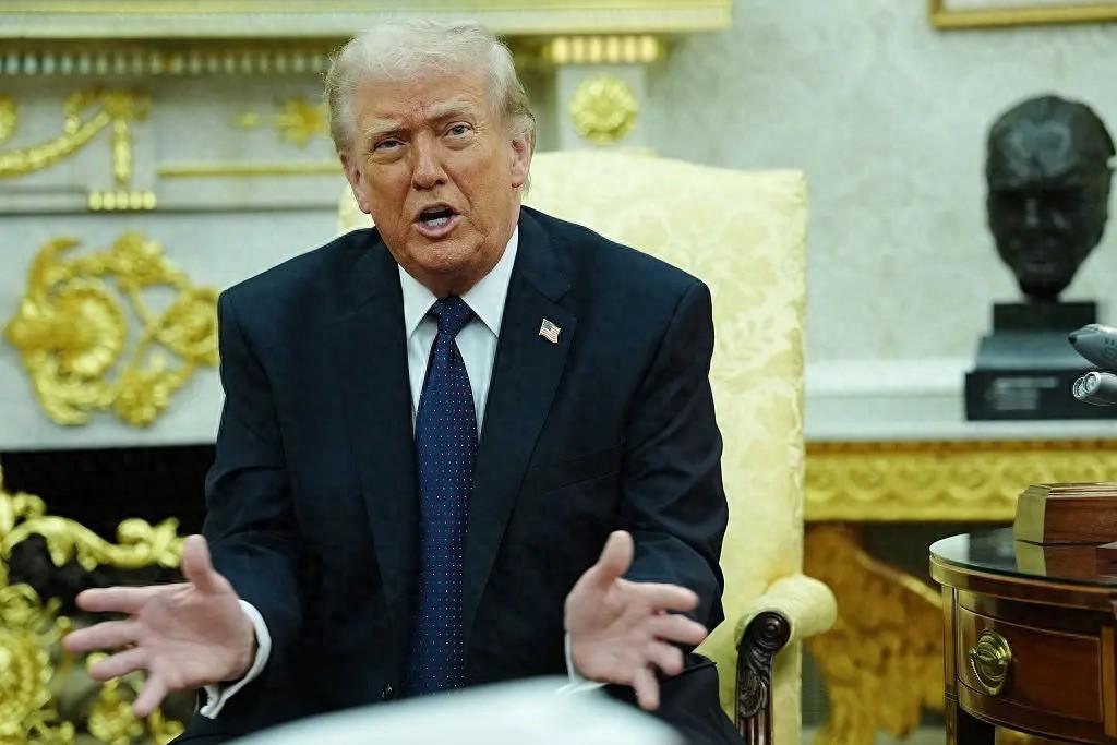 美国要紧急加 3500 亿军费，很多人第一反应：有钱还怕造不出武器？事实上，这 