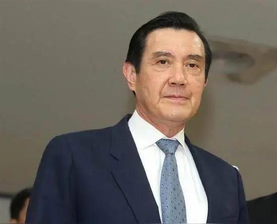 马英九支持罗智强，其实是为了传达一个明确的信息，那就是马英九支持国民党的中生代出