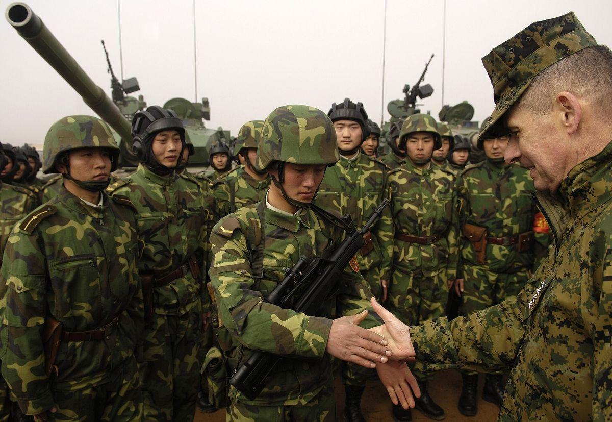 国防部曾直接下达硬核指令，全面锁定所有十八岁的男性公民！从今年起，必须按规定完成