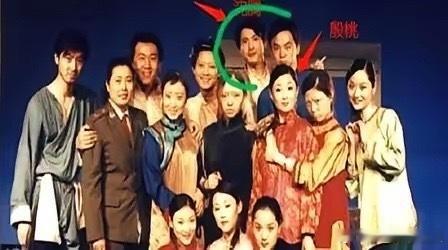 沈腾为了证明自己帅过杨洋，直接找了个“平替”演自己。电影《飞驰人生3》里，演年轻