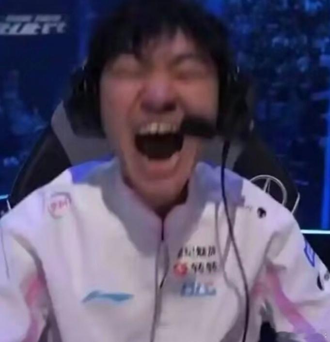 pz的锅，谁叫他不玩黄忠公孙离熬隐doran道歉faker回应不敌g2Faker