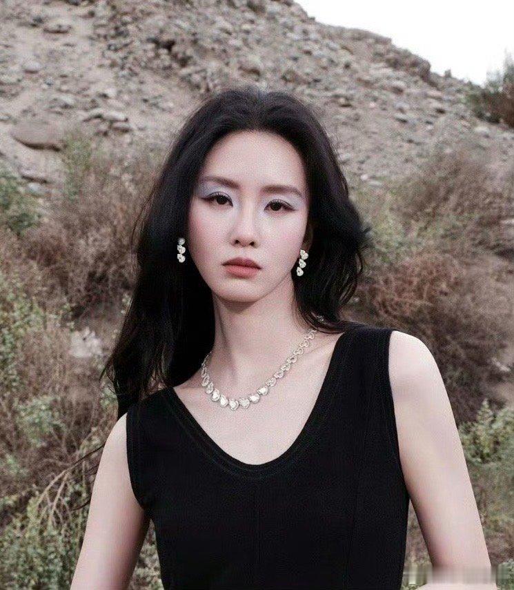 刘诗诗到底怎么了？为什么看起来这么精明 ​​​