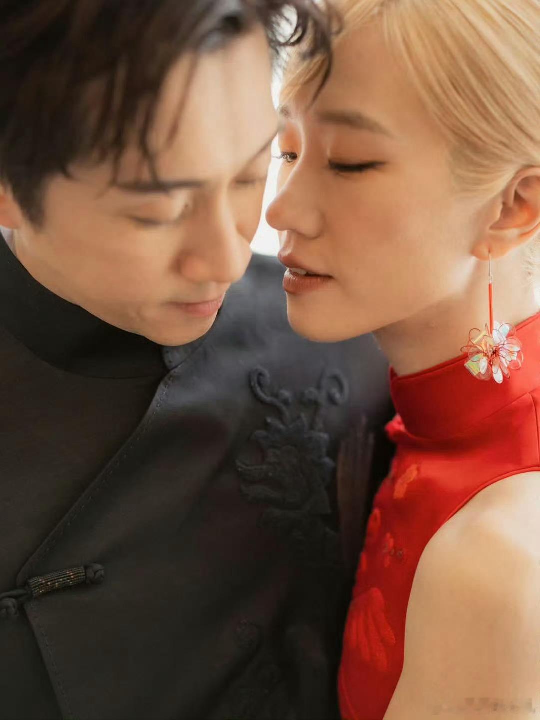 陈汉典LuLu婚礼照曝光，还有全家福 