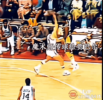 贾巴尔一记天勾超越张伯伦