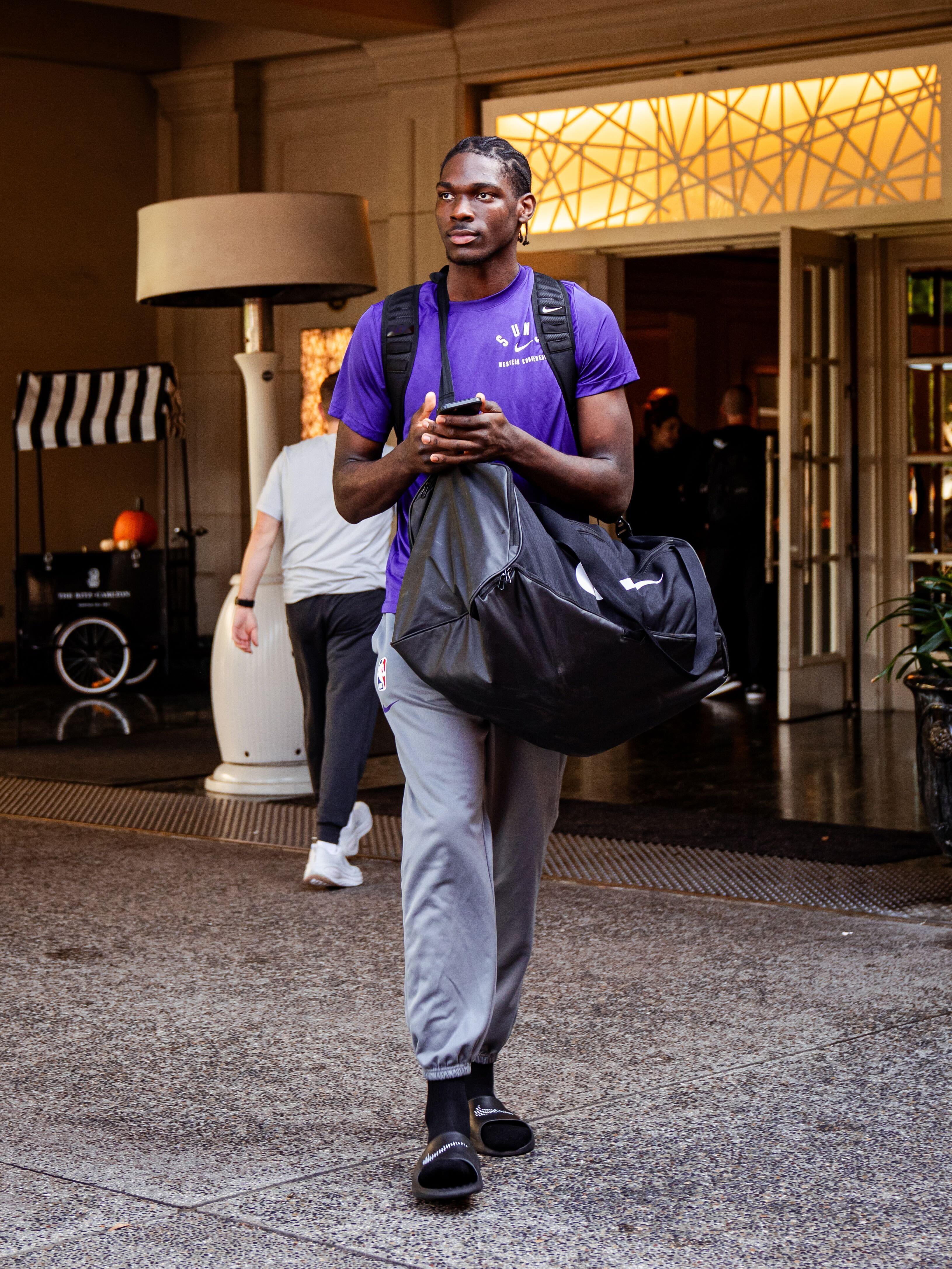 📍Inglewood, CA菲尼克斯太阳[超话] ｜旭日东升 ｜太阳vs快船 