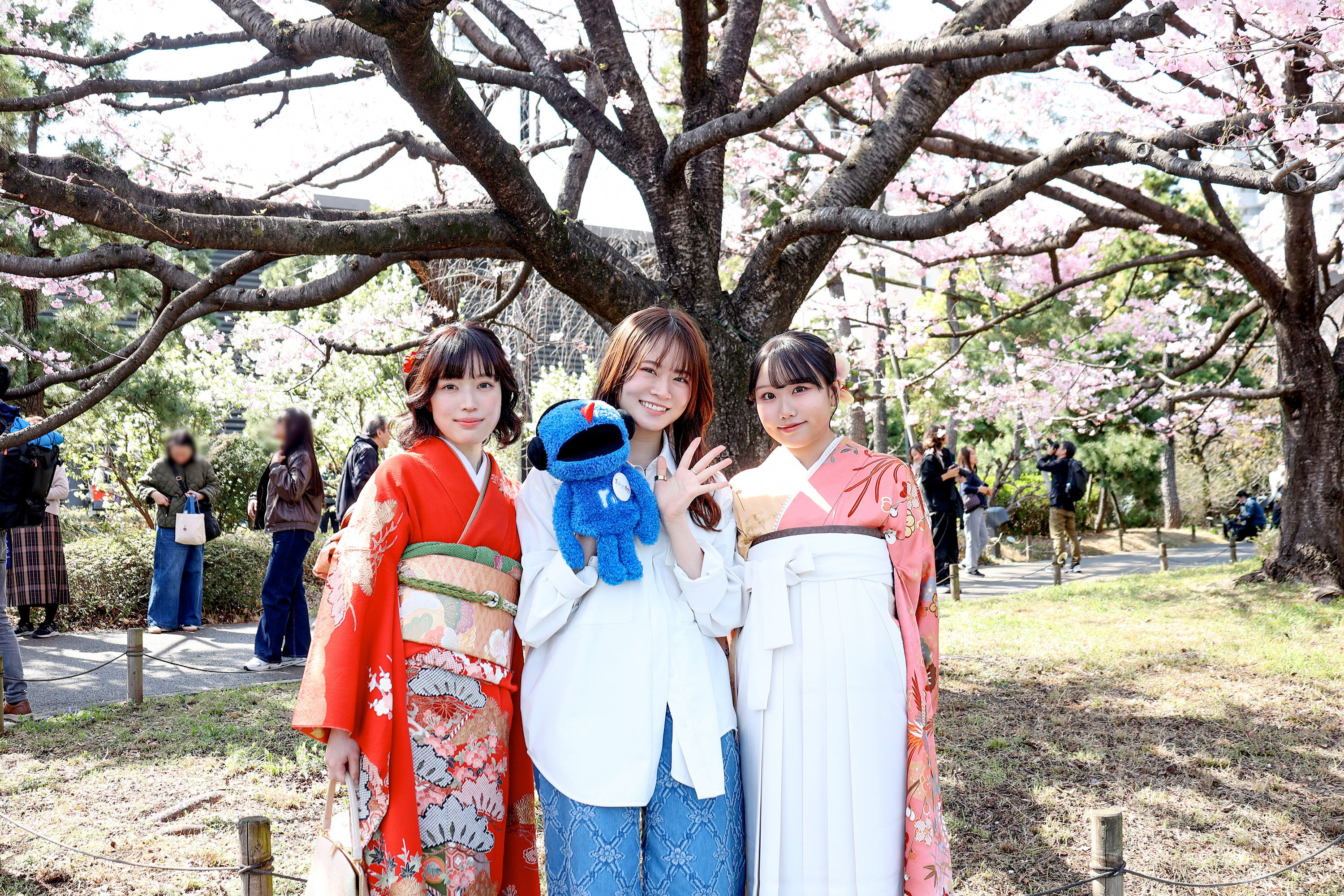 ダレハナ山崎怜奈