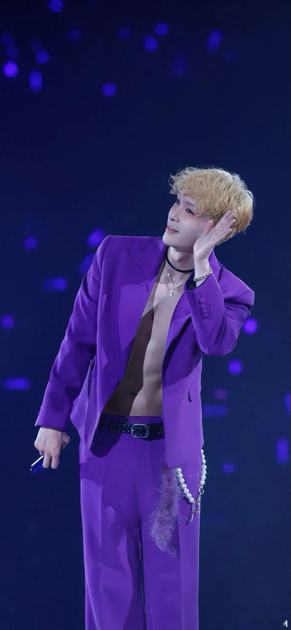 张艺兴不参加EXO见面会不参加就不参加吧，多关注张艺兴其他作品好不好？ 