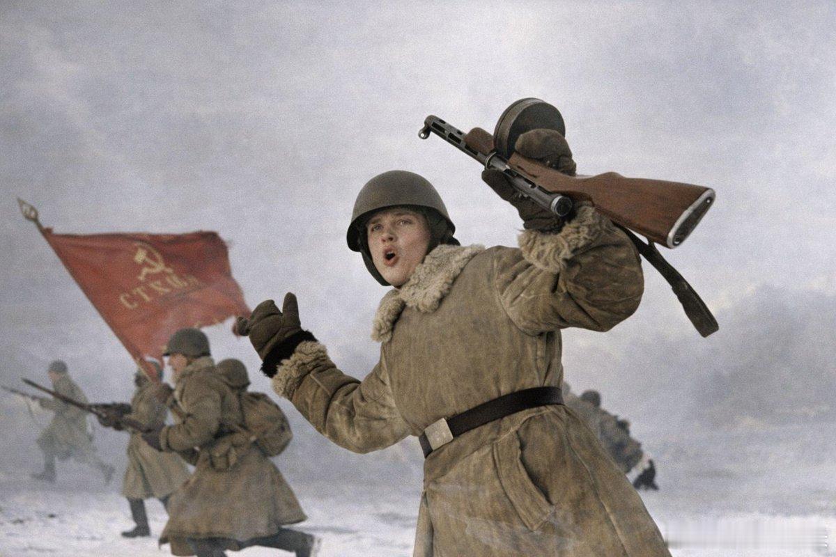 1943 年 1 月 1 日，列宁格勒方面军与沃尔霍夫方面军正在做代号为“火花”