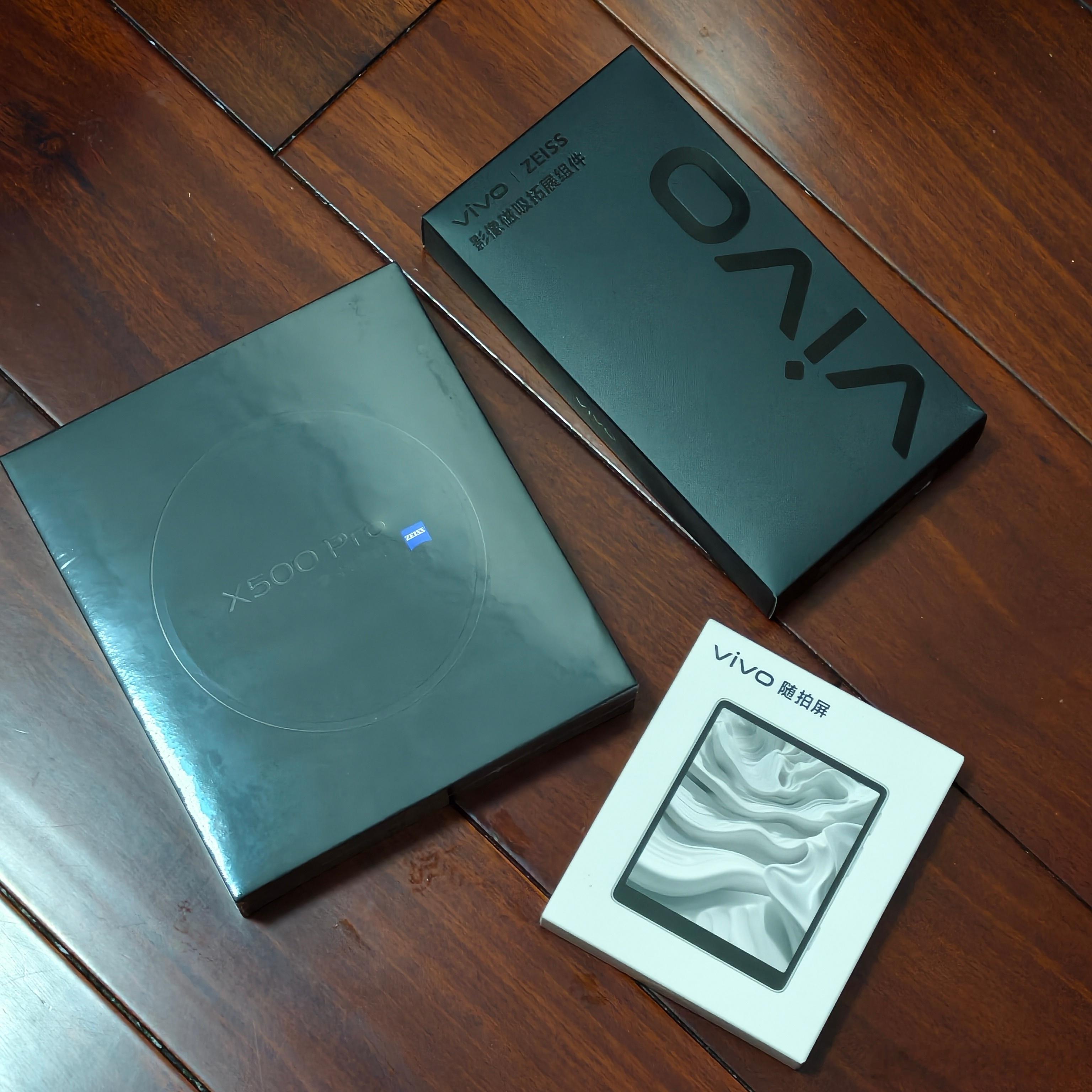 早上出门捡了台vivo X500Pro还带随拍屏[哇] ​​​