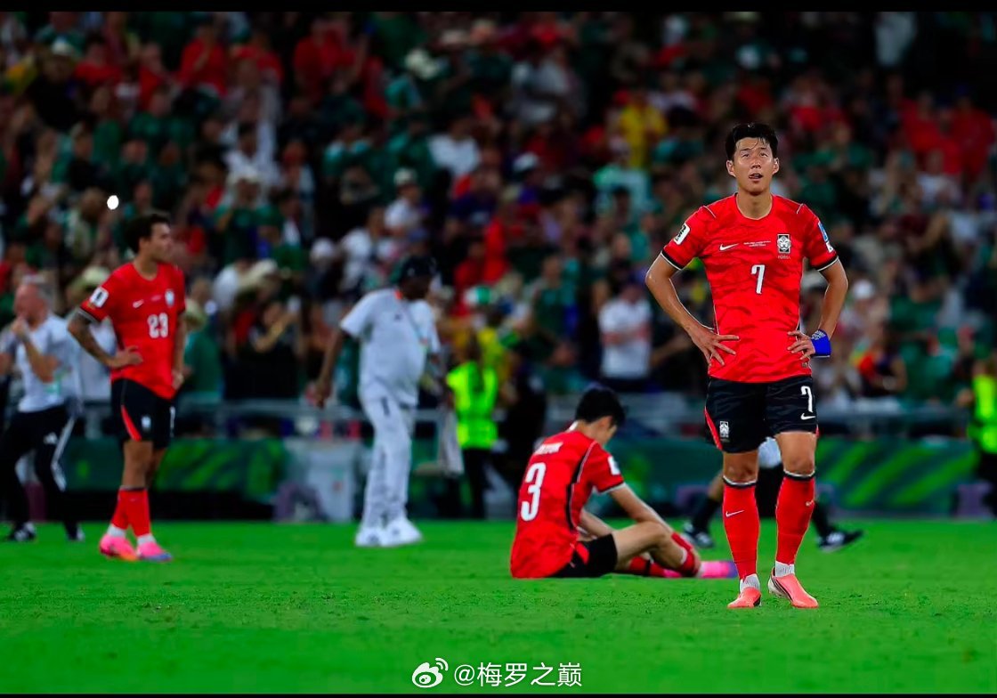 在刚刚结束的世界杯H组第三轮比赛中，南美劲旅乌拉圭0-1不敌西班牙，小组赛三轮仅