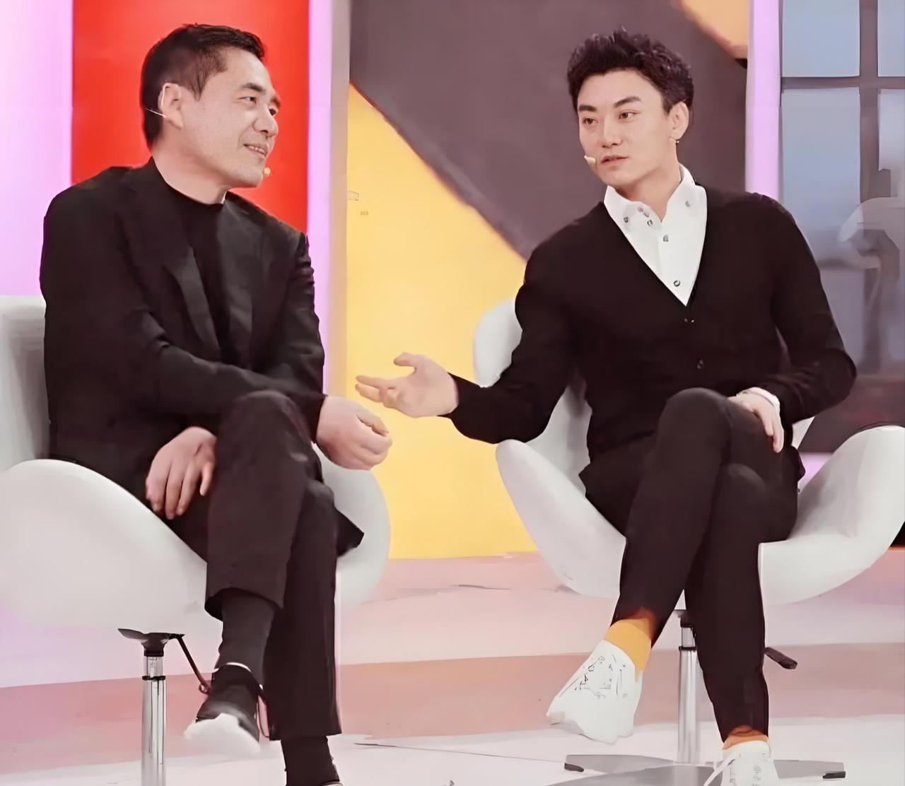 陈宝国演了一辈子戏，把无数角色演得入木三分，可面对自己38岁的儿子陈奕丞，这位老