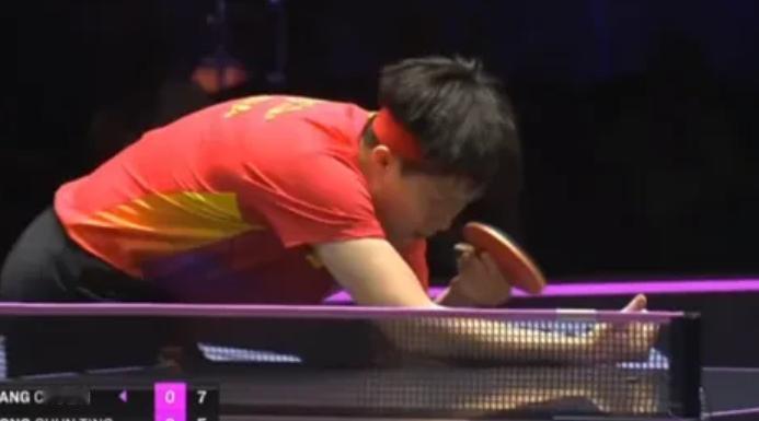 哇塞！王楚钦又赢了！这次是3:0完胜黄镇廷，轻松晋级16强！🎉

9月10号的