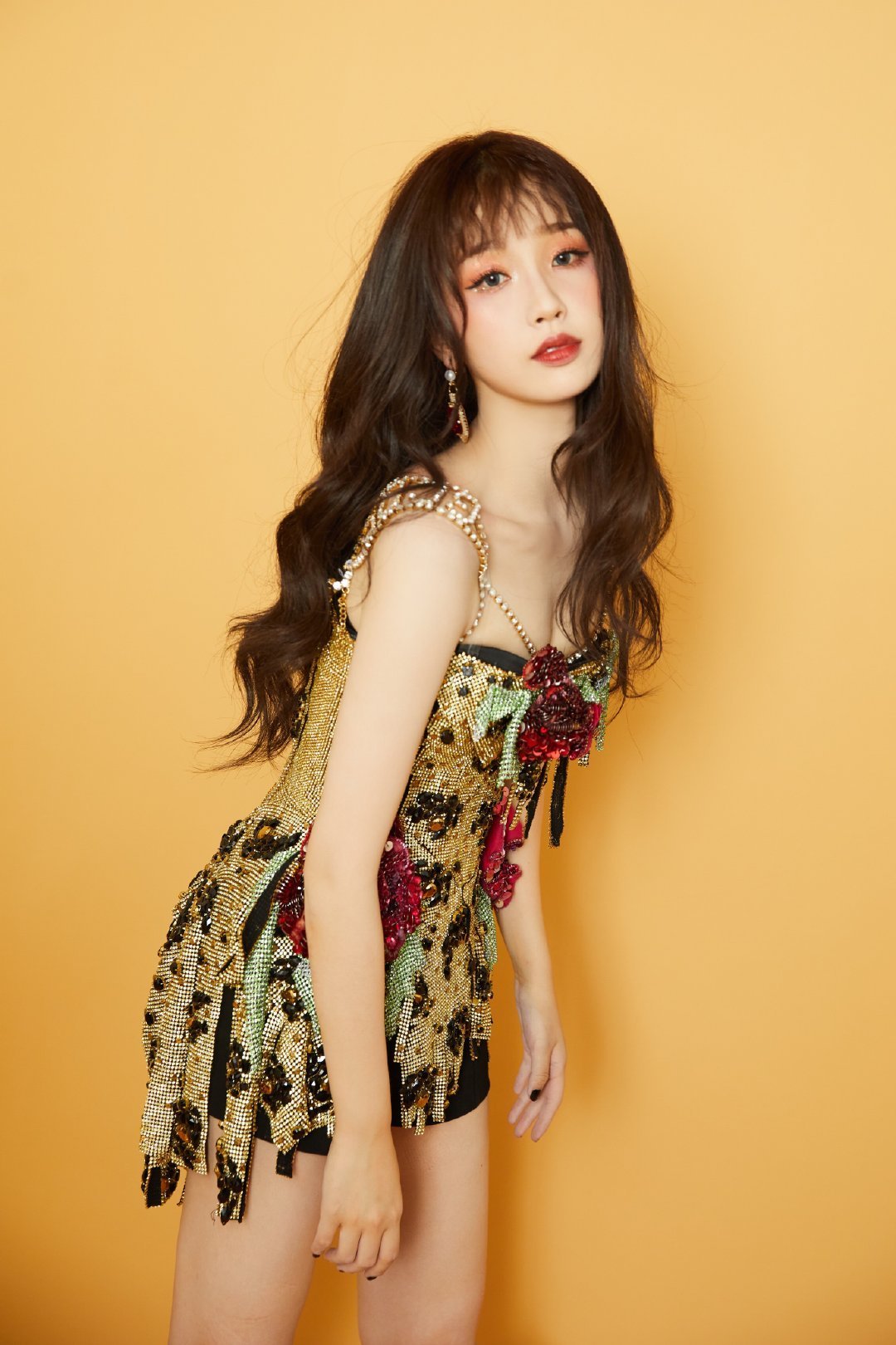 不要小看女孩的决心，放手一搏猎人心魄。 