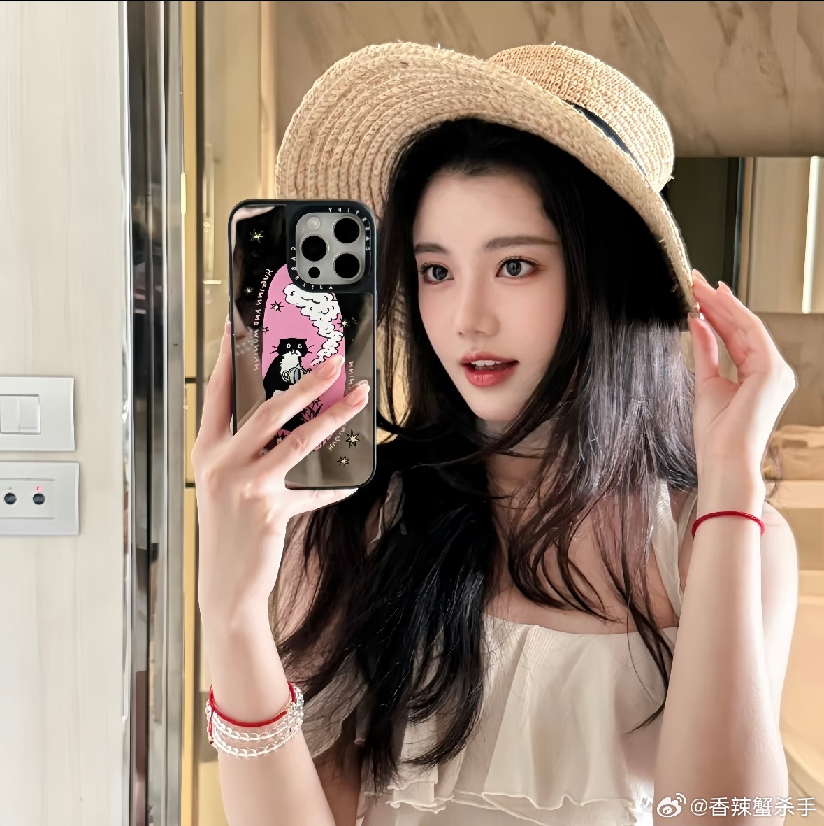 敖瑞鹏孙珍妮师兄太稳健定档千朵桃花开始入股小珍妮！现在又能看新剧了！真好啊，多来