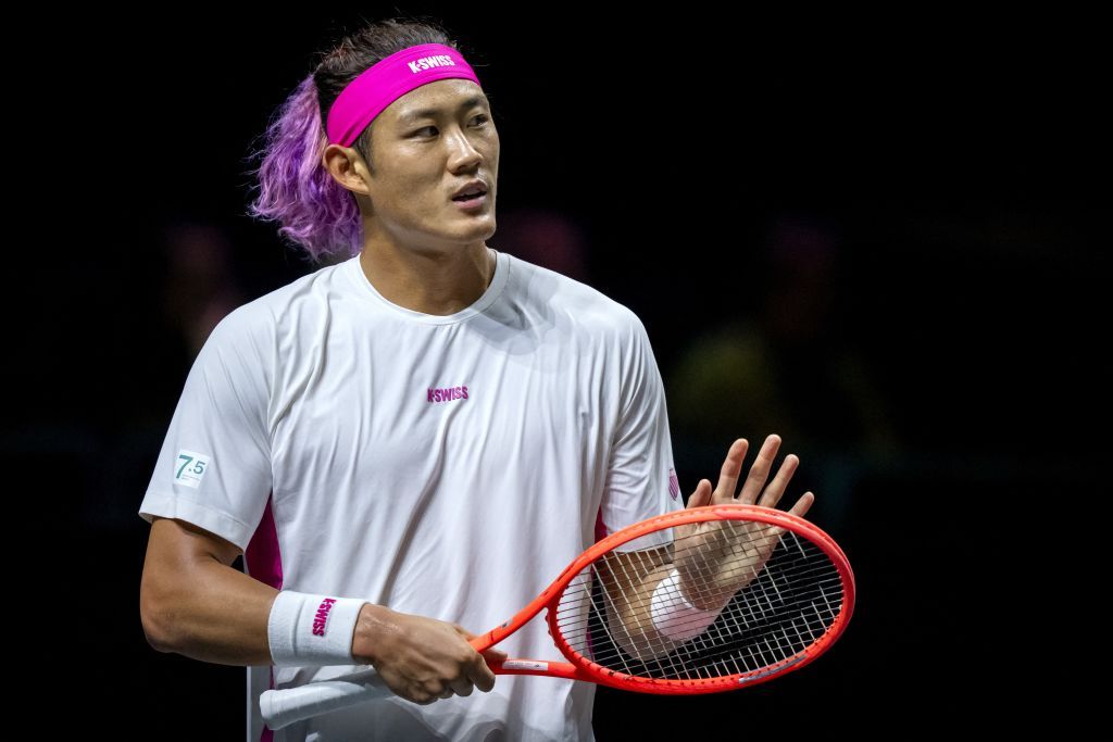 张之臻挑落胡尔卡奇💥ATP250马赛站次轮，🇨🇳张之臻6-4/6-7(1)