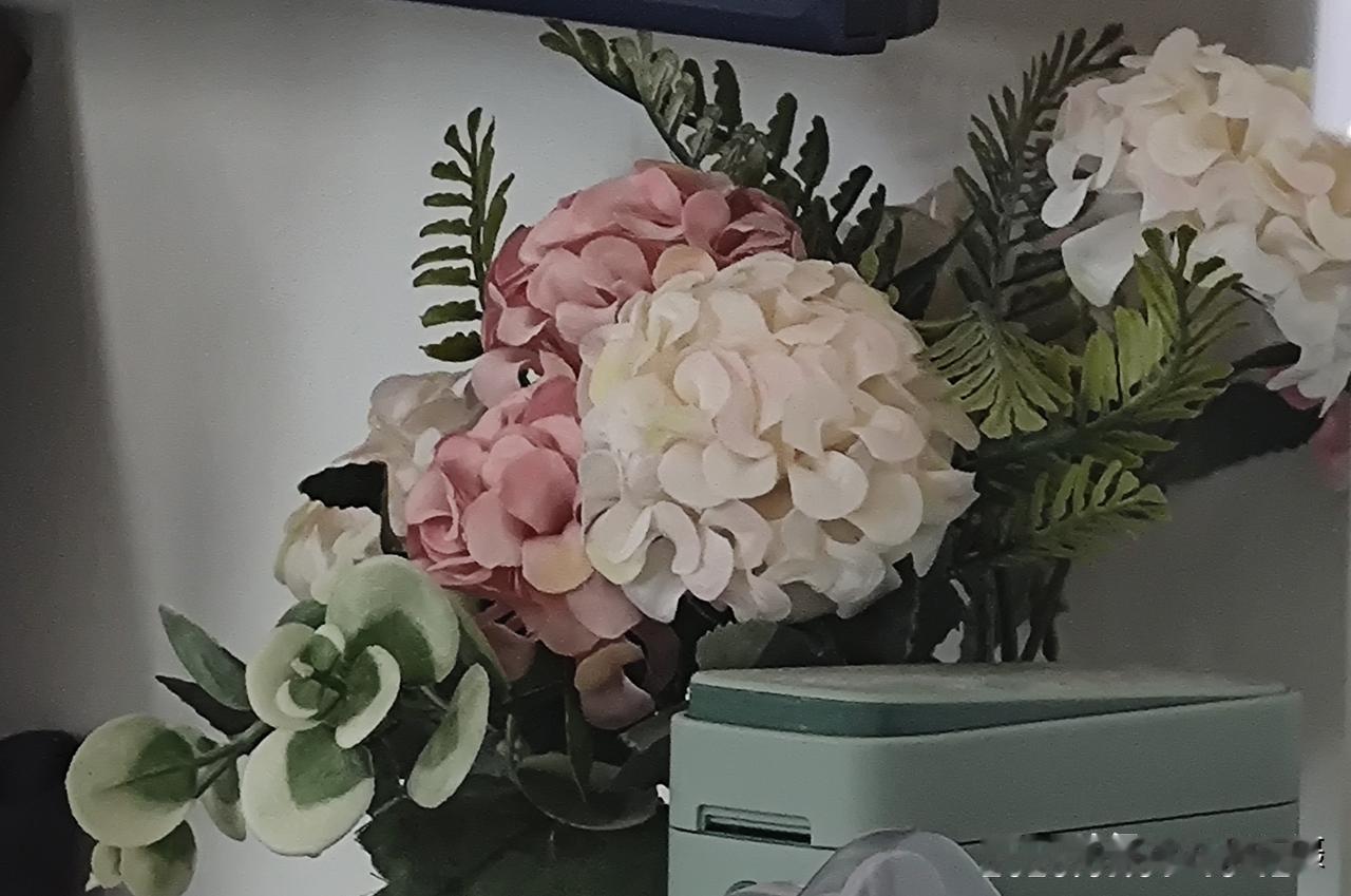 ，什么花都行清新花艺，自然之美，点缀生活。 温柔浪漫花艺