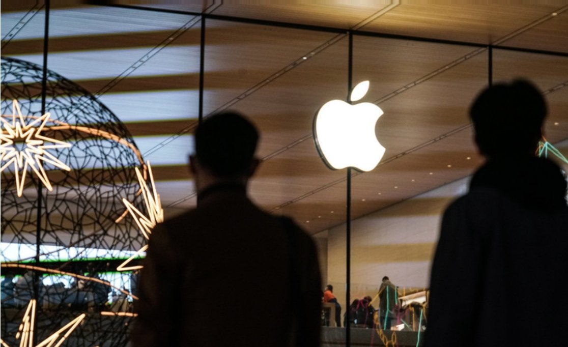 曝折叠屏iPhone已开始生产 聊聊折叠iPhone最新生产爆料，七月底就要大规