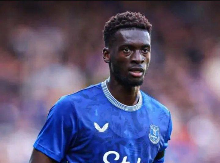 埃弗顿夏窗新援伊罗格布南接受了俱乐部官网的采访。伊罗格布南表示：“说实话，因为我