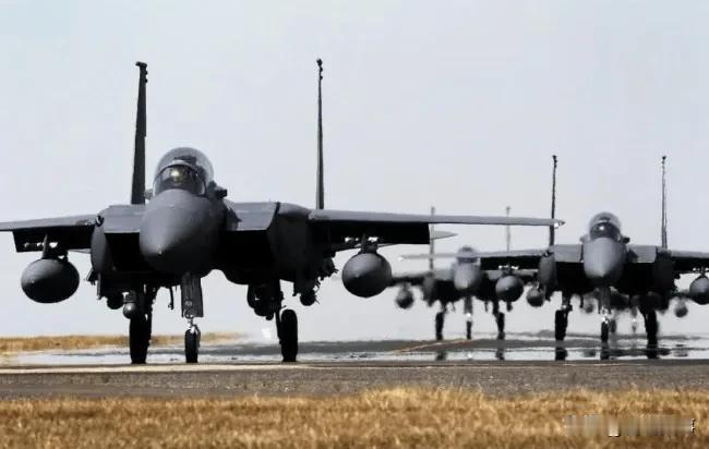 正式开始，德日法西空军战机今天在北海道进行联合训练。
来自日本产经新闻（19）日