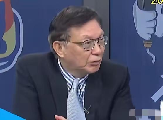 郑丽文，牛！
什么意思？
这意思就是郑丽文现在超厉害。
她厉害在哪儿？
她厉害在