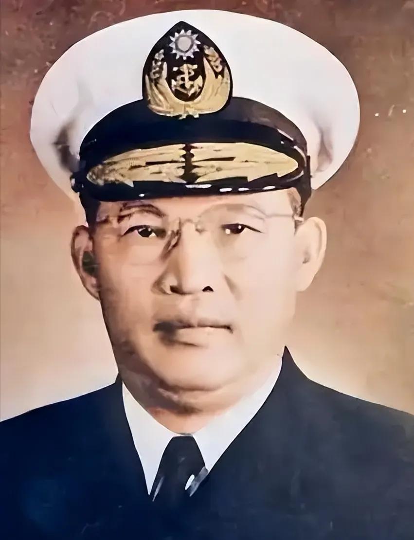 1938年5月，薛岳怒吼着要枪毙桂永清，蒋介石只冷冷回了一句："你知道他岳父是谁