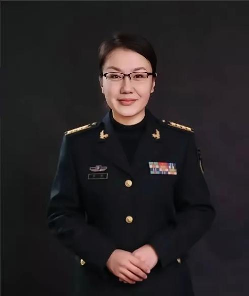 “一定是有叛徒在我们中间，不然仅仅以中国女人头脑，怎可能算出我们的飞行路线？”美