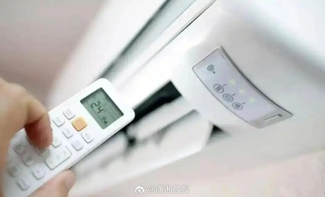 【#杭州多人吹空调吹出脑梗脑出血#】6月2日，据媒体报道，最近，浙江省中西医结合