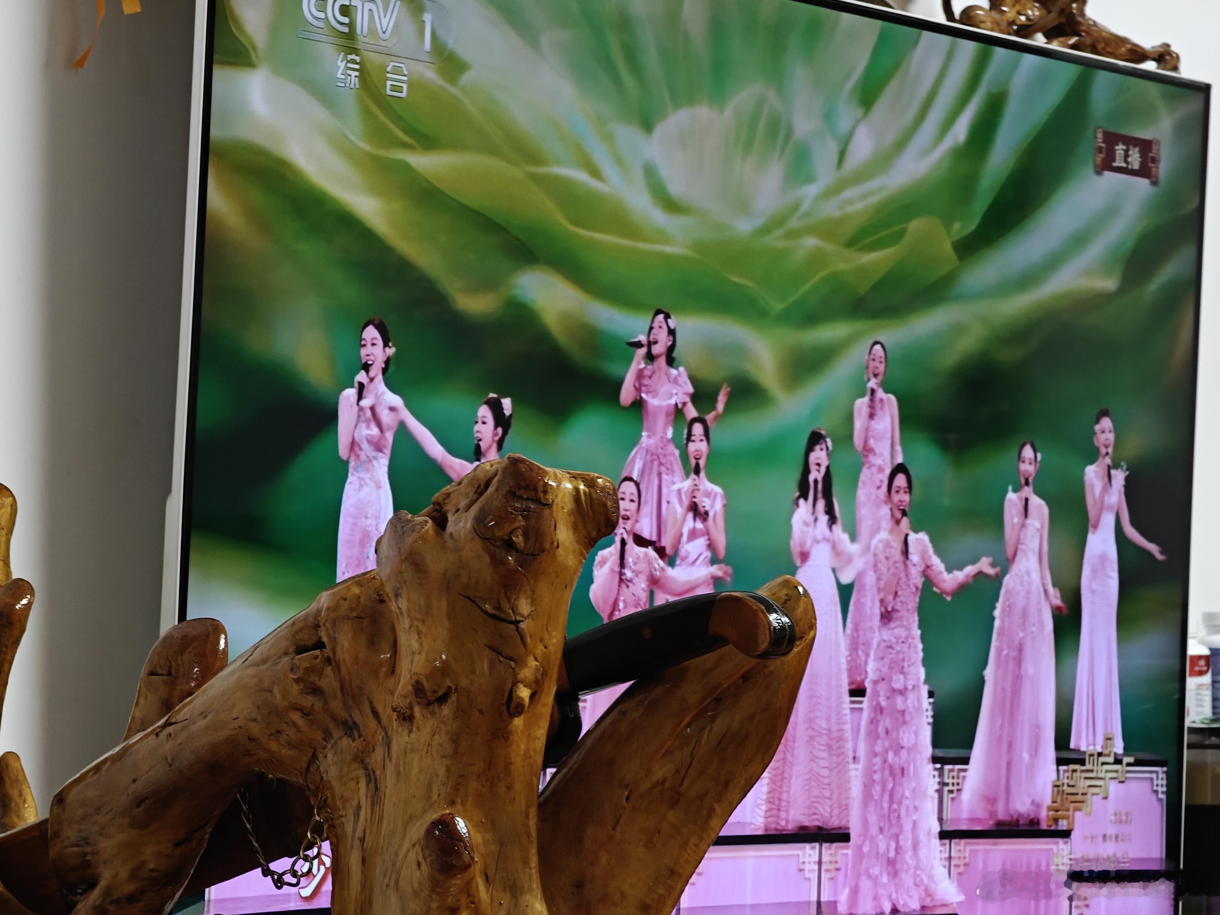 几个好像知道的歌手+几个完全不知道的歌手 