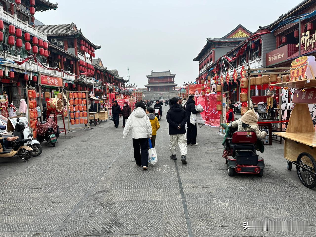 天南地北大拜年我正在参加天南地北大拜年活动，每日完成任务有机会瓜分80万现金红包