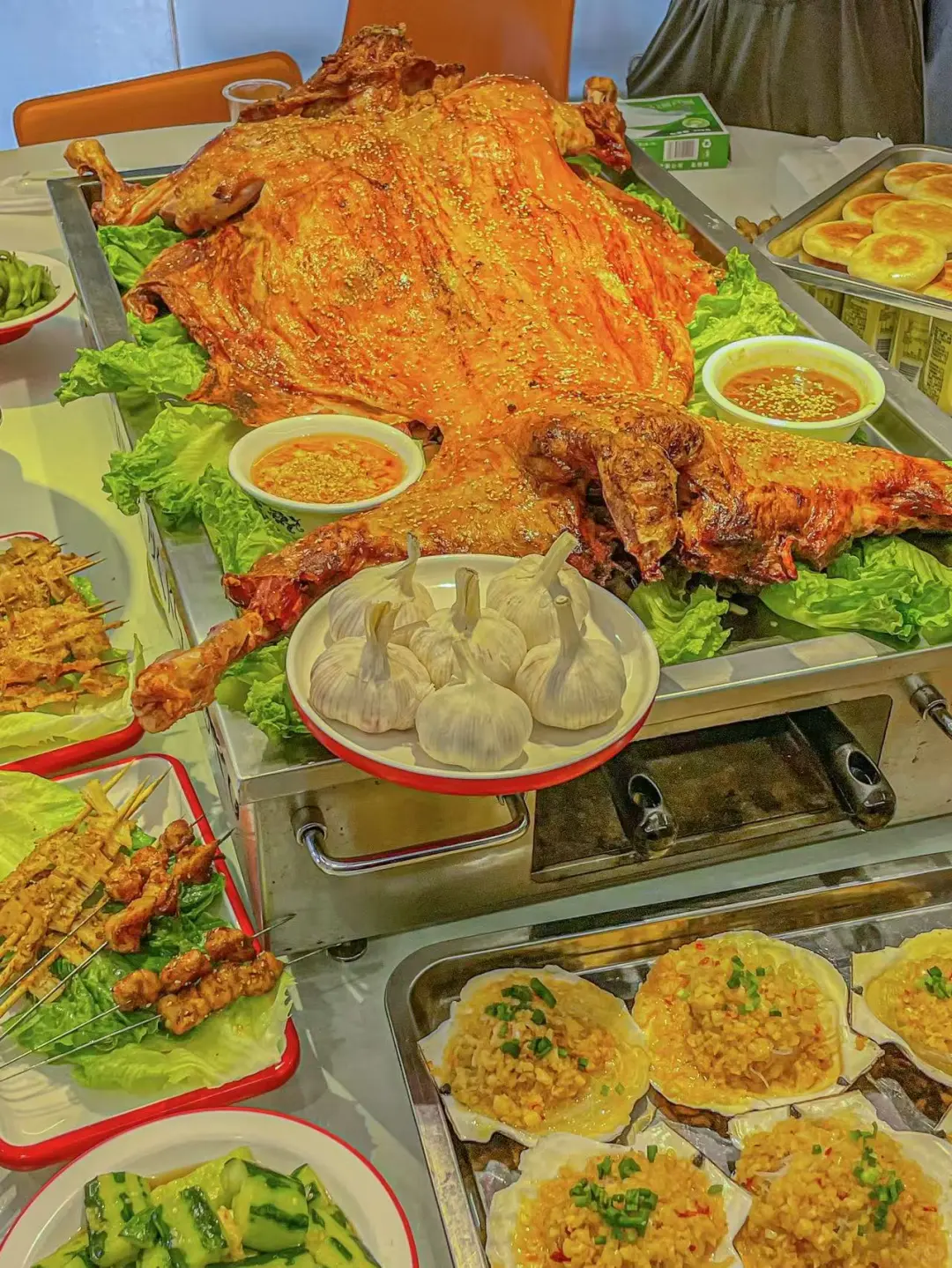 2024完美收官，闺蜜情在烟火中升温