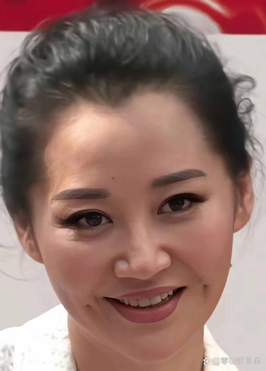 56岁许晴高清怼脸拍。 