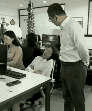 这水平值得学习，化解危机的能力一流👍