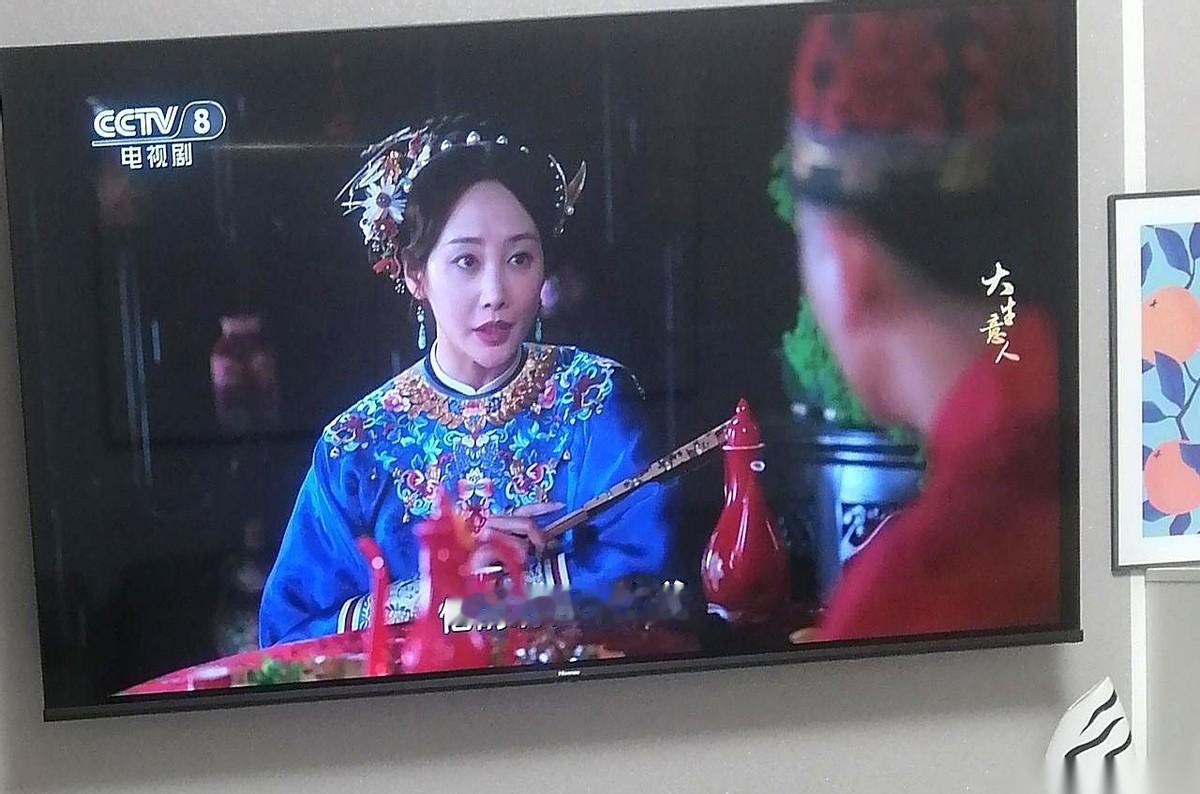 我算是看明白了，现在有些古装剧，根本不是在拍历史，是在拍大型古风影楼写真。
镜头