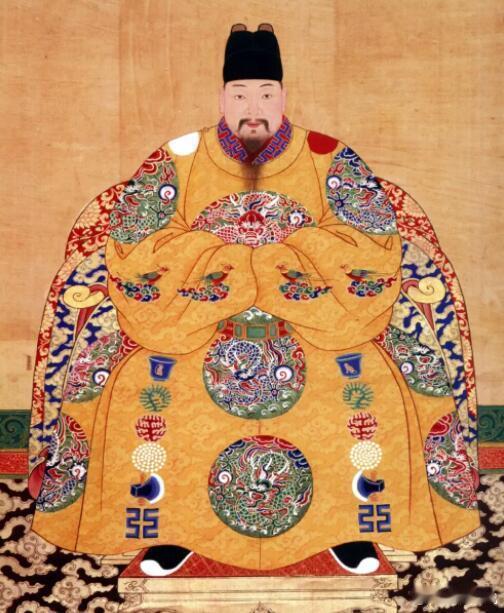 明朝16个皇帝，南薰殿旧藏的明代诸帝像只有14幅，里面还有一人算不上皇帝。其中，