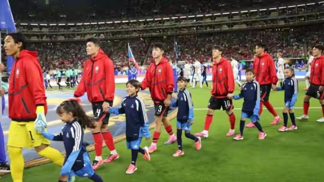 四年一届的美加墨世界杯将于北京时间 2026年6月12日 至 7月20日 举行，