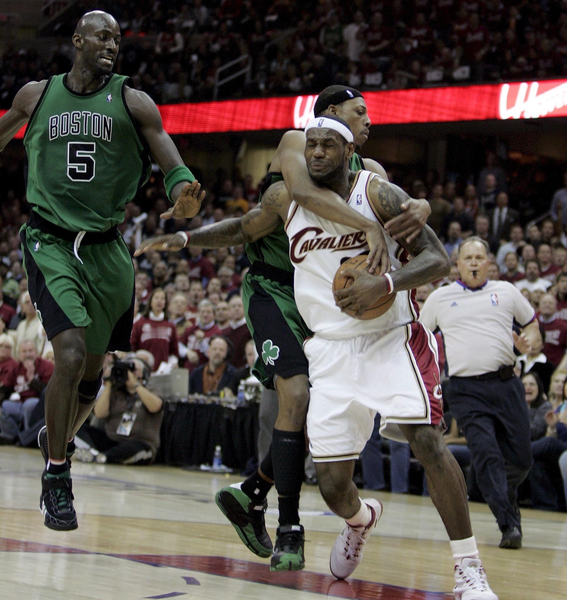 骑士詹姆斯nba 你知道这张照片背后的故事吗[doge] ​​​