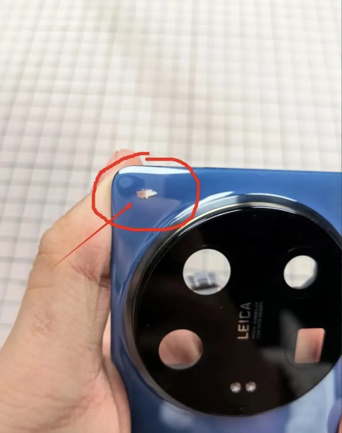 【龙晶陶瓷有陶瓷？】
微晶玻璃也叫玻璃陶瓷
玻璃涂上陶瓷涂层也叫陶瓷
但是跟以前