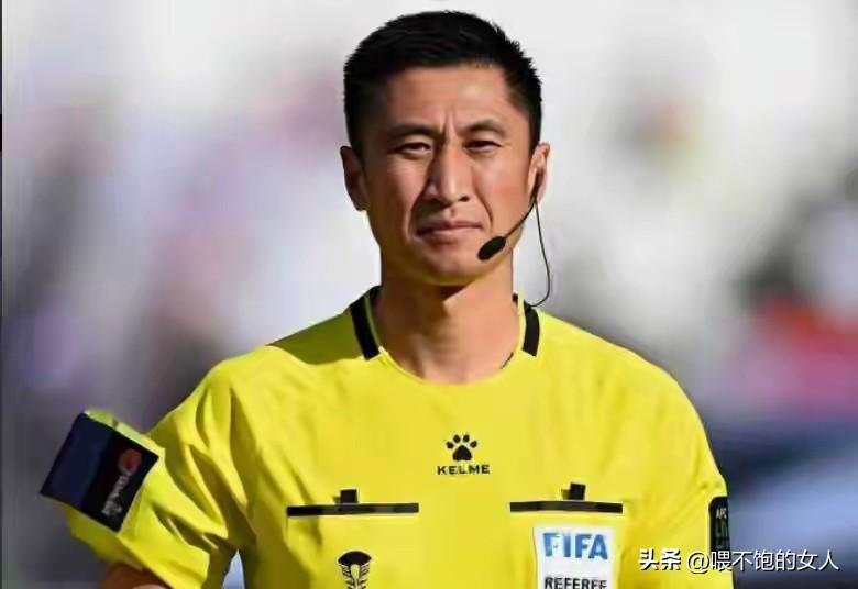 刚才还在想，马宁为什么主哨不了世界杯？因为我看这主哨世界杯的裁判太能跑了，没有点
