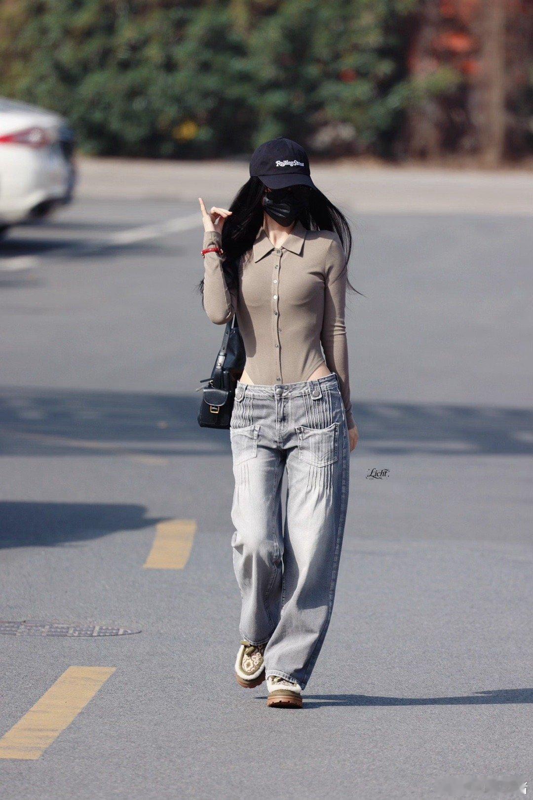 虞书欣《云初令》今日饭拍路透～虞书欣你这个小腰精！