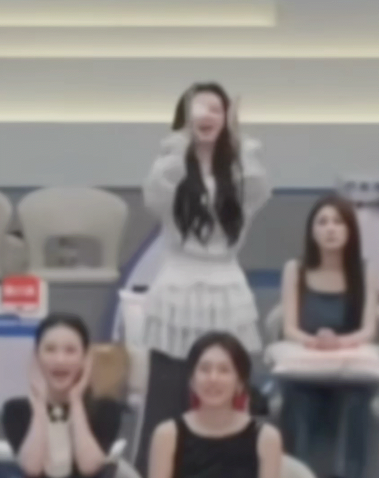 孙怡者来家族最忠实的信徒孙怡者来家族最忠实的信徒哈哈哈 