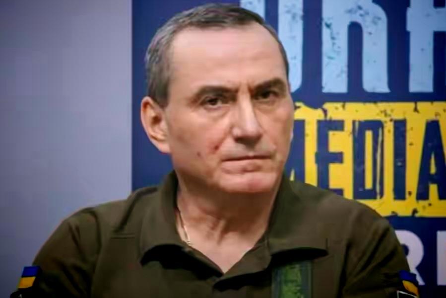 泽连斯基出手，把奥斯特良斯基拉进了最高统帅部

26号那边传来的消息挺新鲜——泽