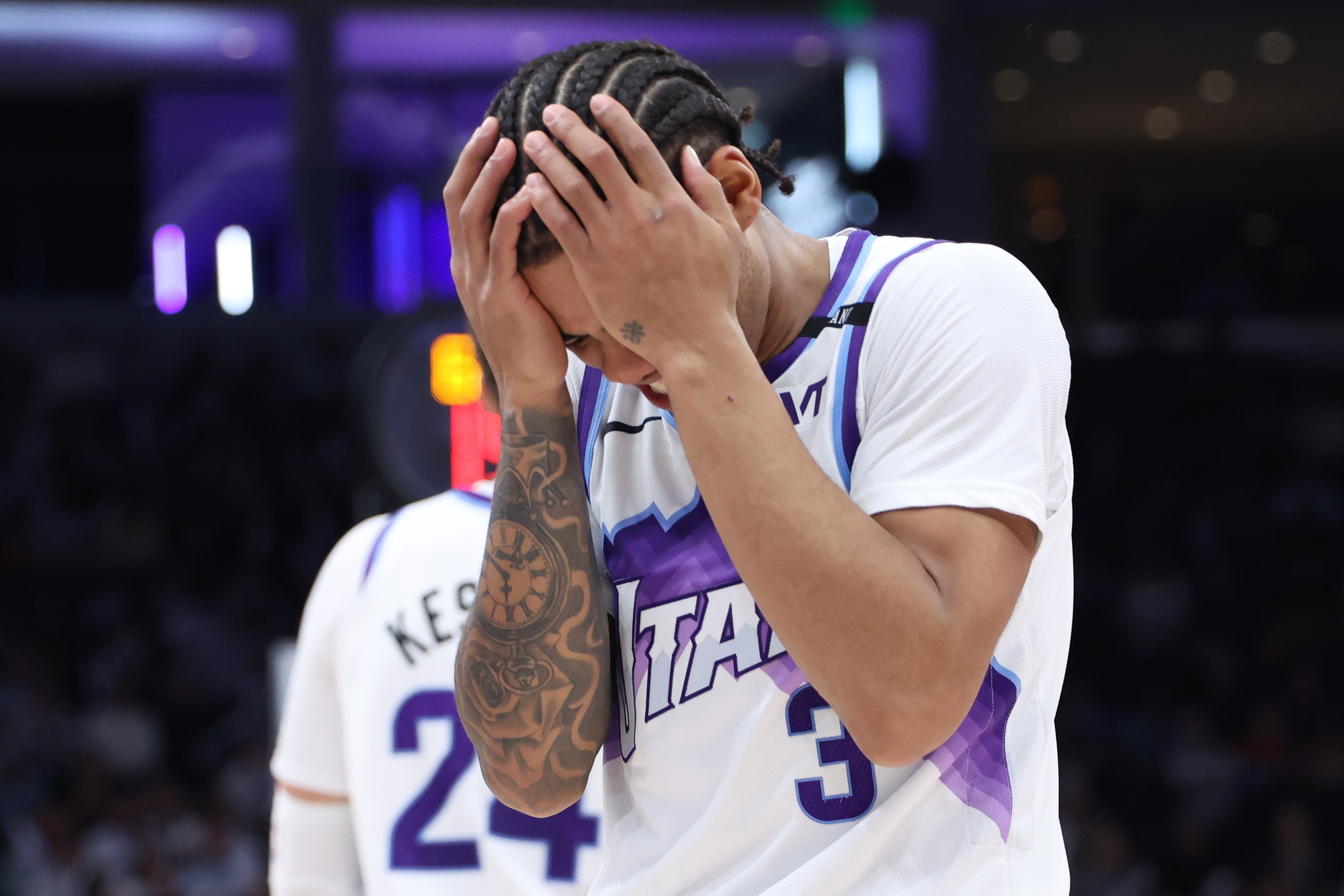 KD：基昂特·乔治和马尔卡宁打出全明星表现 但今晚被我们限制了杜兰特复出25分三