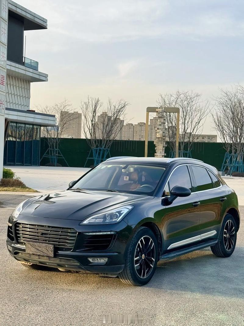 众泰确实有点生不逢时05年他们的整车工厂就落成了07年重组江南汽车08年推出众泰